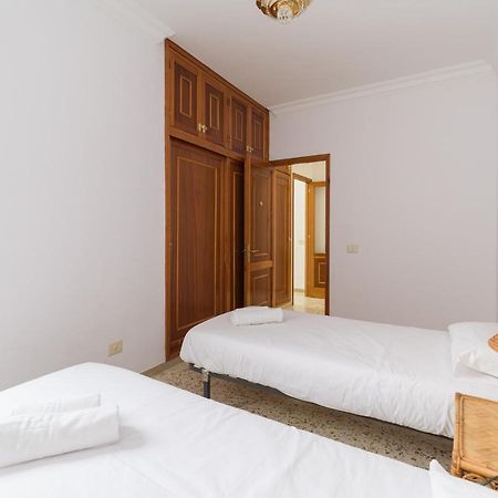 Huge Balcony Over Las Canteras By Canariasgetaway لاس بالماس دي غران كاناريا المظهر الخارجي الصورة