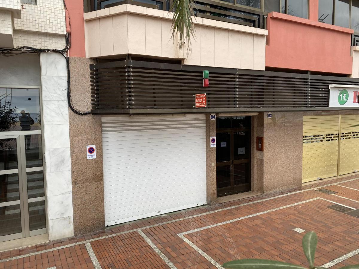 Huge Balcony Over Las Canteras By Canariasgetaway لاس بالماس دي غران كاناريا المظهر الخارجي الصورة