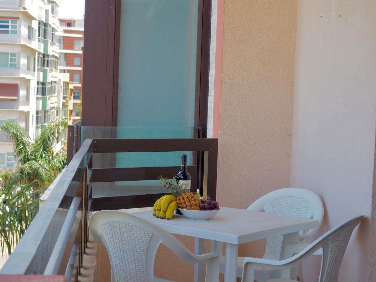 Huge Balcony Over Las Canteras By Canariasgetaway لاس بالماس دي غران كاناريا المظهر الخارجي الصورة