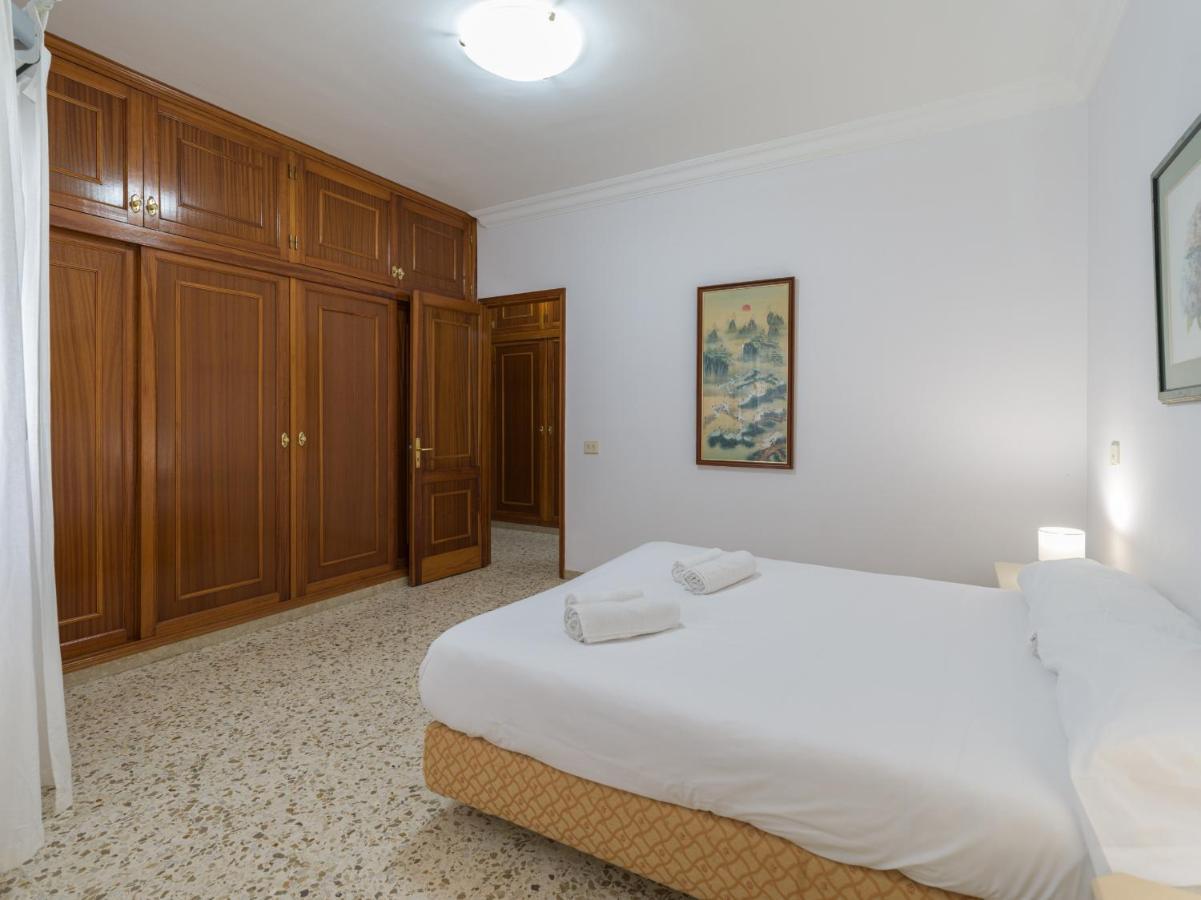 Huge Balcony Over Las Canteras By Canariasgetaway لاس بالماس دي غران كاناريا المظهر الخارجي الصورة